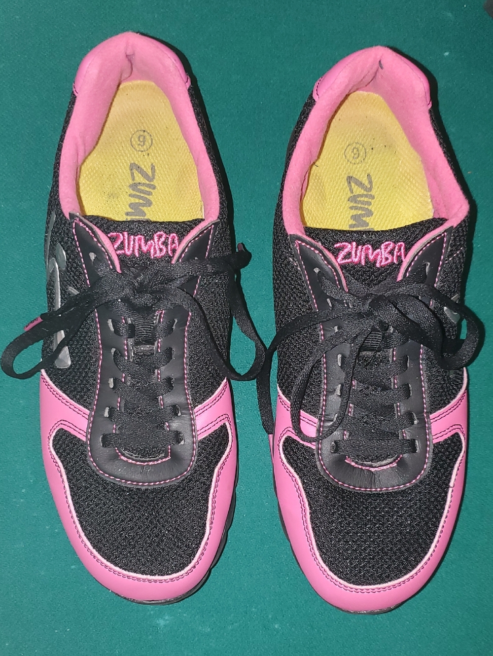 Zumba Fitness Black and Pink Women's Dance Sneakers
